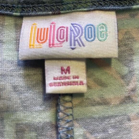 LulaRoe Abstract Printed Irma Top-#0918 - Picture 13 of 13